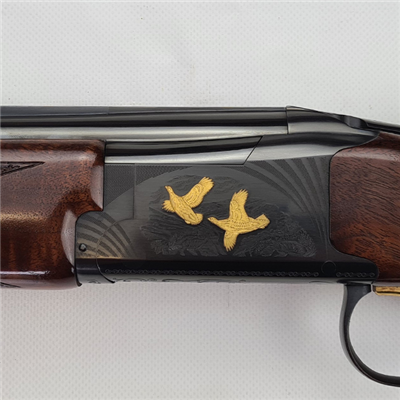 Browning B725 Hunter Black Gold 20 Gauge Over & Under Shotgun